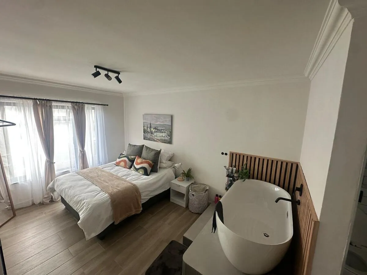 Spacious Beach Apartment With Sea & Ocean View Cape Town 0*,  South Africa