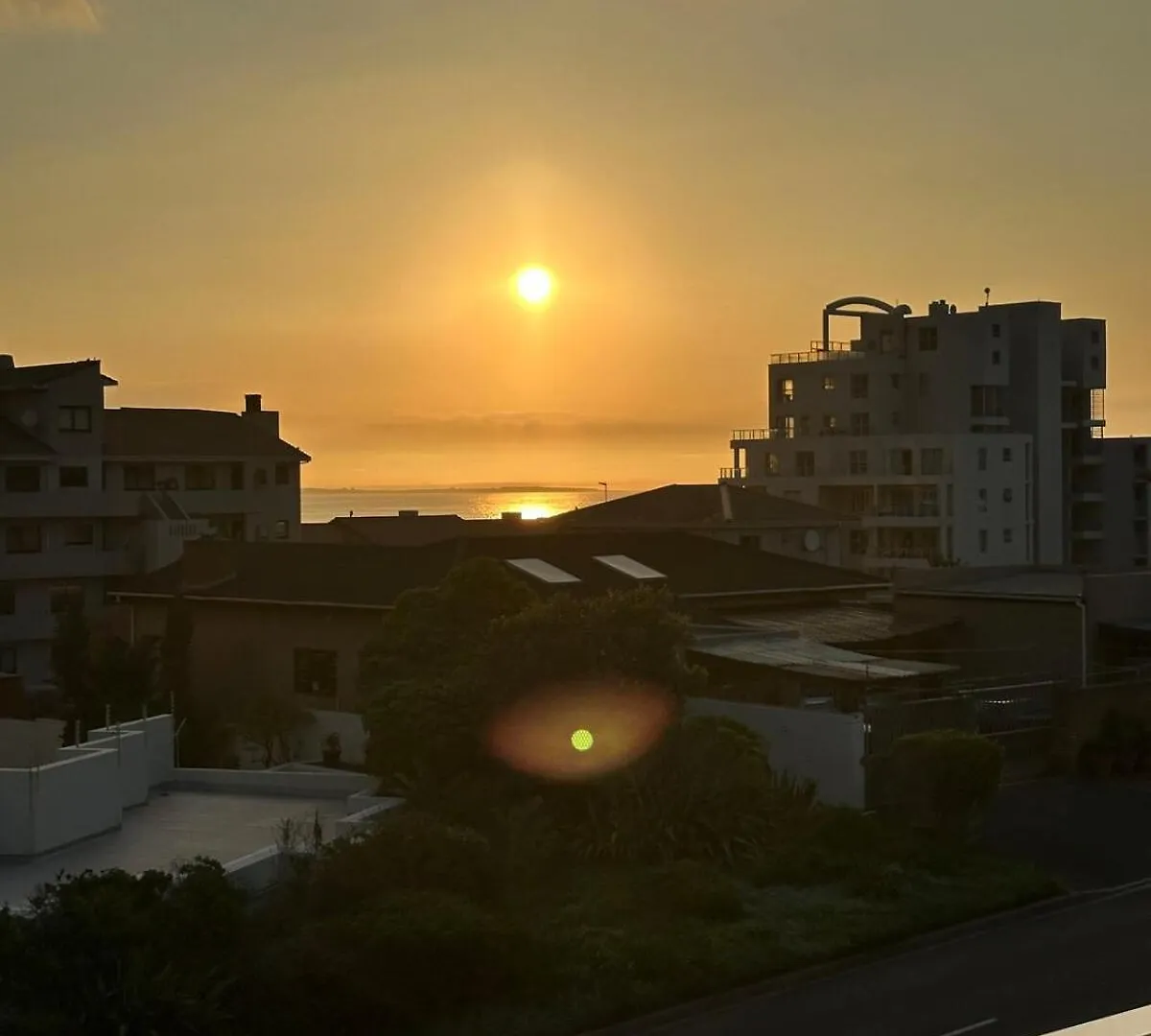 Spacious Beach Apartment With Sea & Ocean View Cape Town 0*,